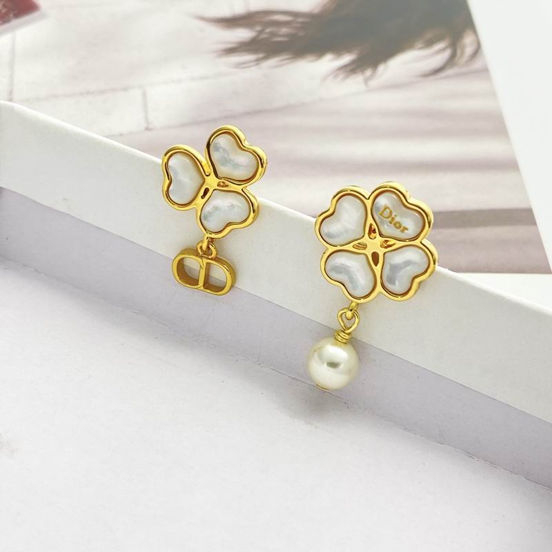 Dior Earring 04yxs35